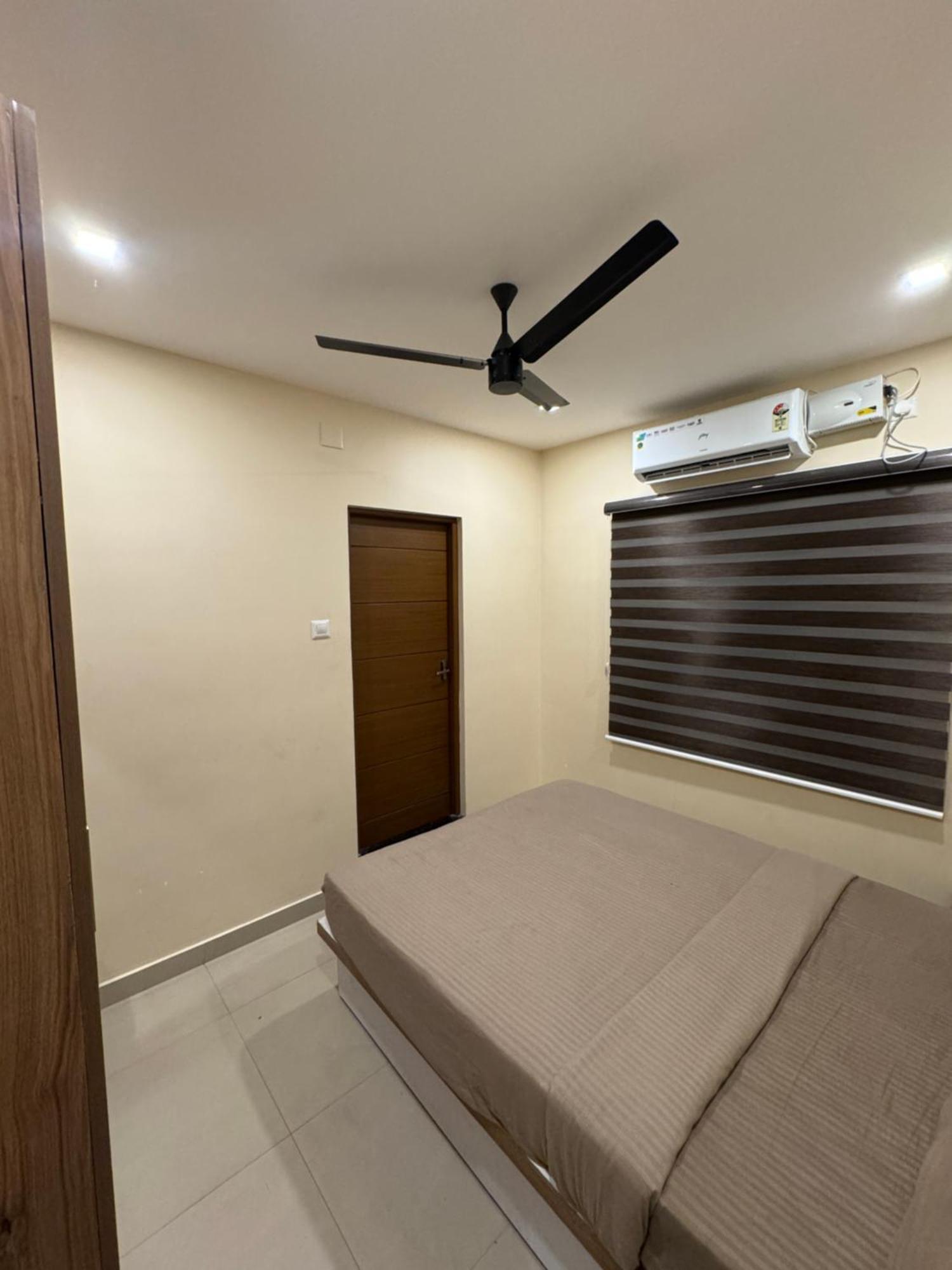 Heres Haut Residency Kochi Εξωτερικό φωτογραφία